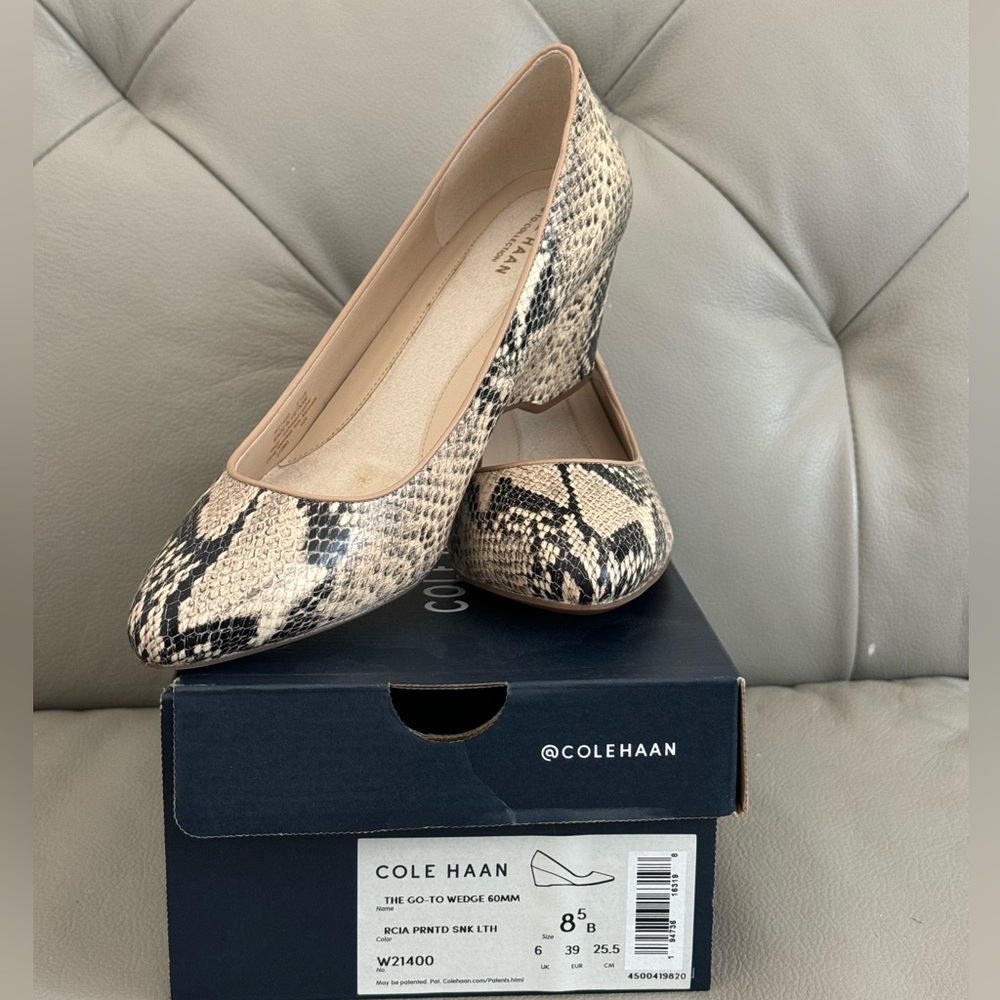 Cole Haan Women’s Go To Wedges in Rocia Snake Leather, size 8.5
